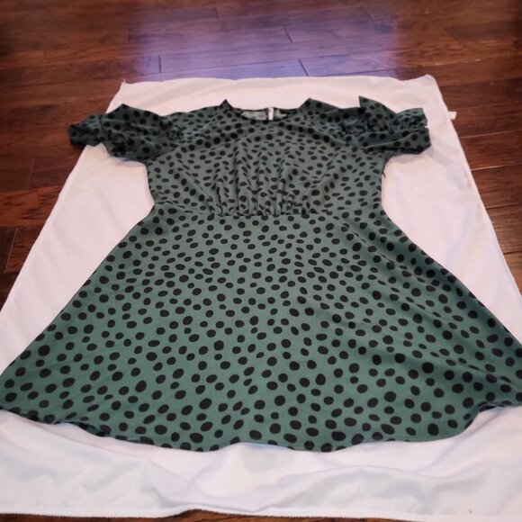 Who What Wear Dress 3/4 Shirred Sleeves Green Black Polka Dots L Whimsigoth - Picture 10 of 14